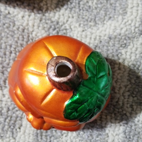 Pumpkin candle holder! - Picture 2 of 5
